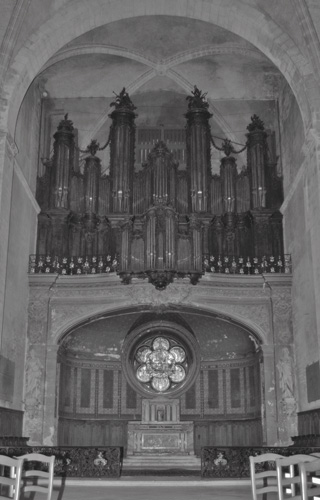 Pipe Organ at Verdun Cathedral
